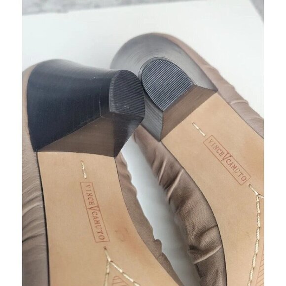 Vince Camuto Womens Heels 7.5B Cone TAUPE Leather Closed Round Toe Flower, NWOT - Picture 9 of 16